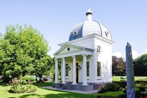 Als Alice in Wonderland